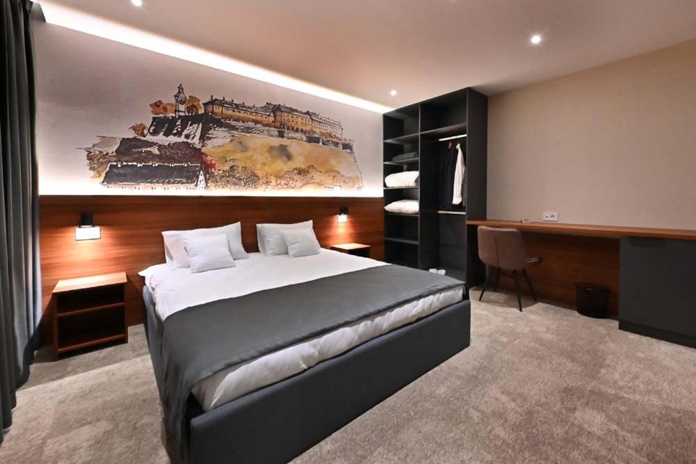 Tvrdjava Rooms - نوفي ساد المظهر الخارجي الصورة