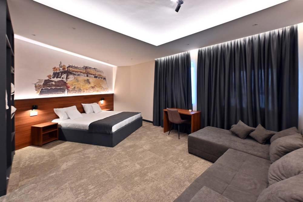 Tvrdjava Rooms - نوفي ساد المظهر الخارجي الصورة