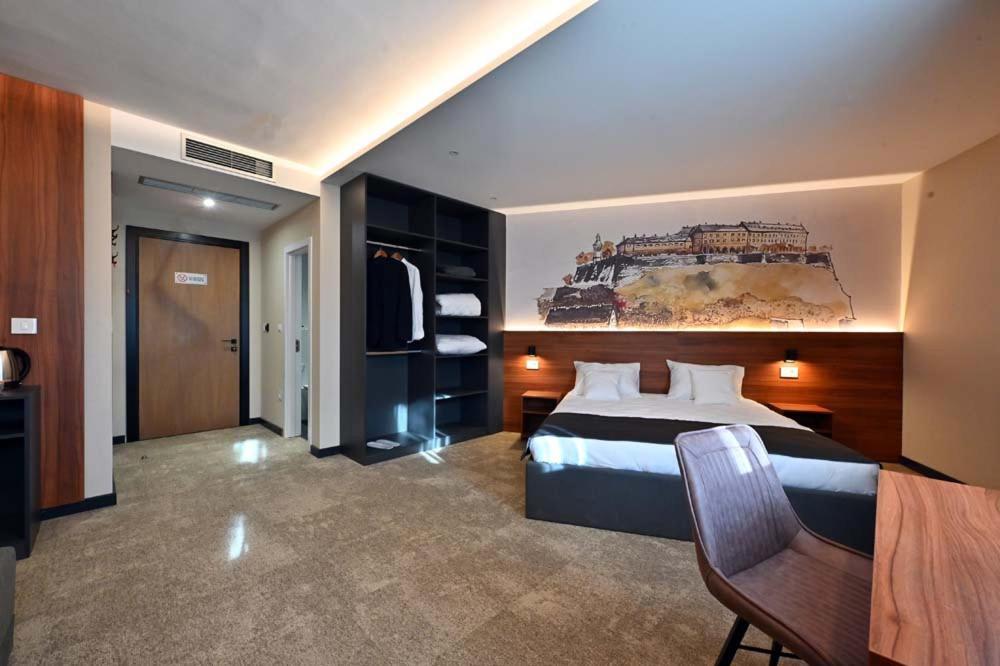 Tvrdjava Rooms - نوفي ساد المظهر الخارجي الصورة