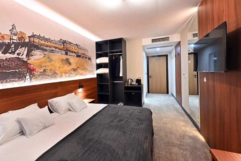 Tvrdjava Rooms - نوفي ساد المظهر الخارجي الصورة